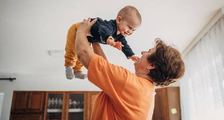 UNA NUEVA DIMENSIÓN DE AMOR: SER ABUELA